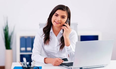 SE SOLICITA RECEPCIONISTA