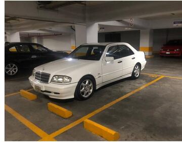 MERCEDES BENZ 1999, TODO PAGADO