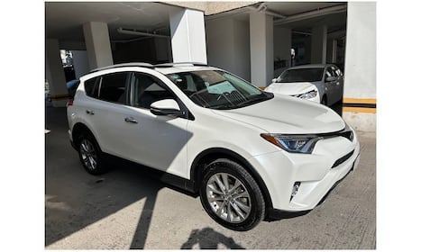 TOYOTA RAV 4 LIMITED 2016
