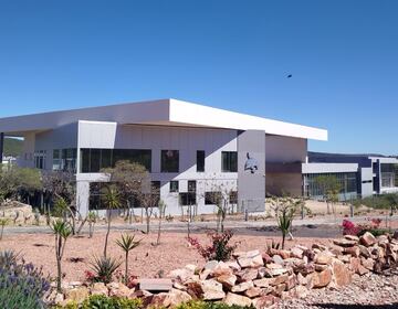 Texas State University inaugura edificio en Querétaro