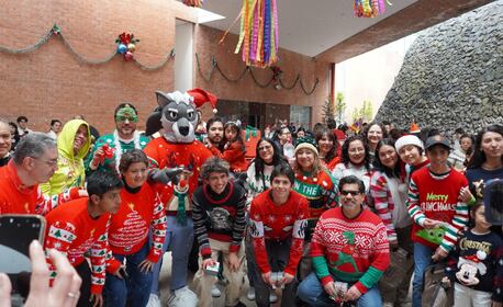 Ibero celebra 15 años con su tradicional posada