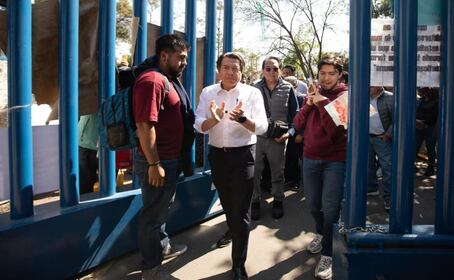 Estudiantes de la UPN regresan a clases tras tres meses de paro