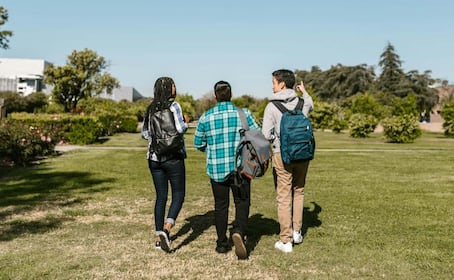 Cómo inscribirte a la beca Manuela Garín Pinillos de la UNAM