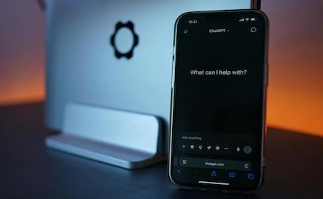 ⁠Tec de Monterrey y la UNESCO firman acuerdo para impulsar la IA en la educación