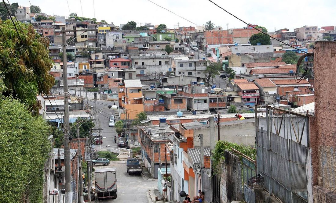Operativo policial en favela deja 13 muertos cerca de Río de Janeiro