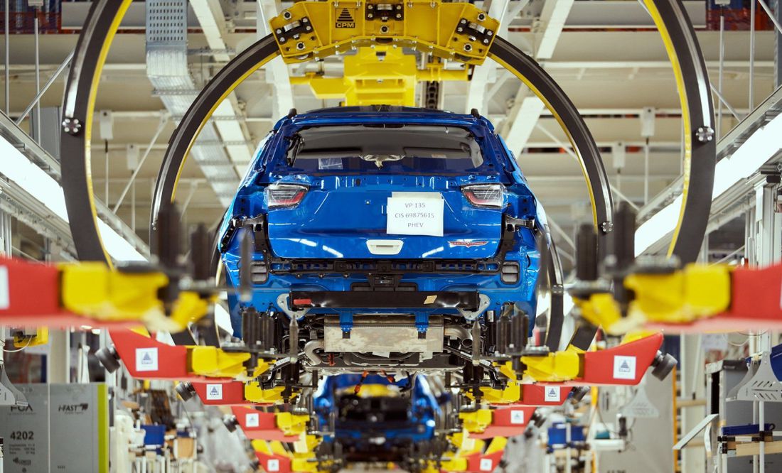 Industria automotriz se reúne con Ebrard para impulsar fabricación de ...
