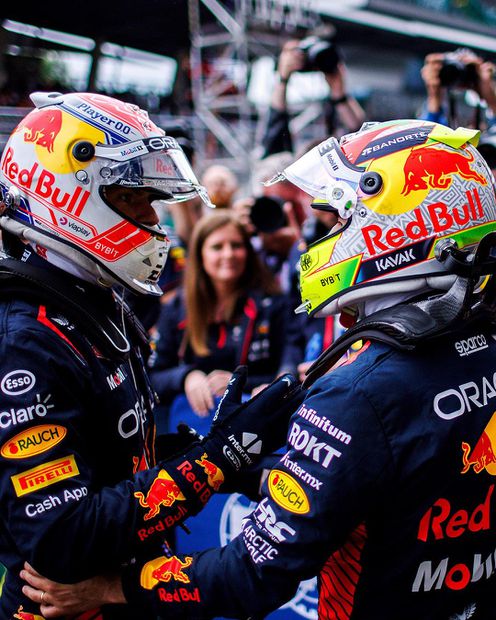 Max Verstappen y Checo Pérez durante la carrera sprint del Gran Premio de Austria - Foto: Red Bull Racing