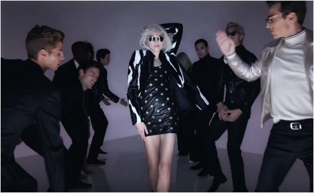 Imagen de la colección Spring/Summer 16 en el video de Lady Gaga (I Want Your Love)