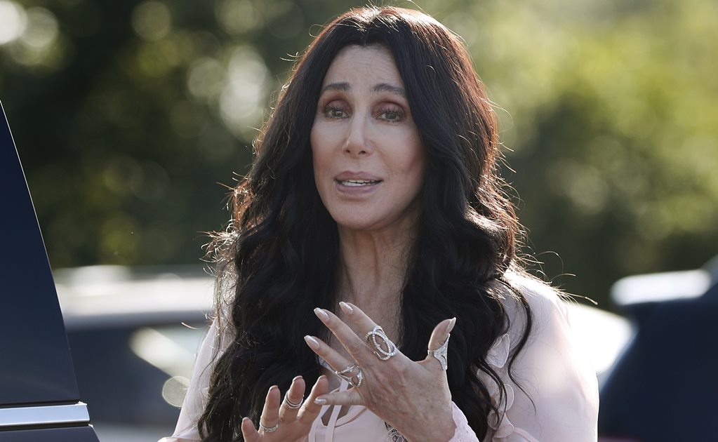 Cher llama racista y misógino a Donald Trump