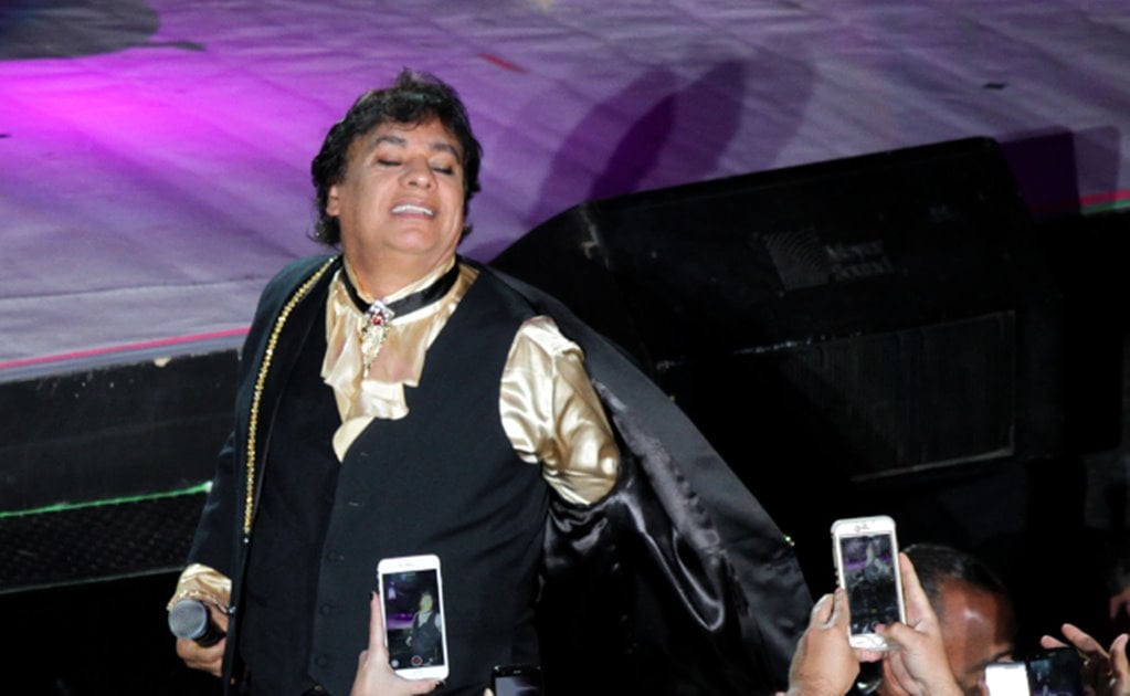 Juan Gabriel, Rey Perpetuo de Fiestas Mexicanas en Las Vegas