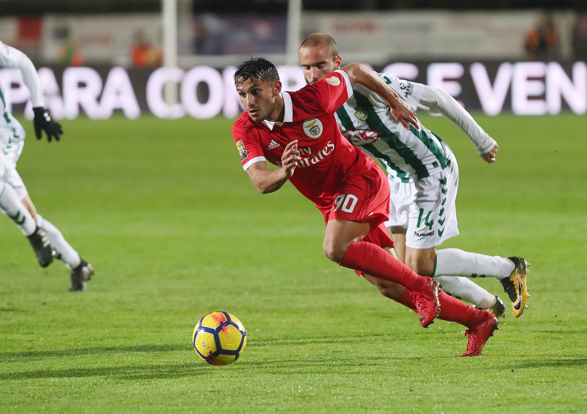 Benfica y Raúl Jiménez, eliminados de la Copa de la Liga