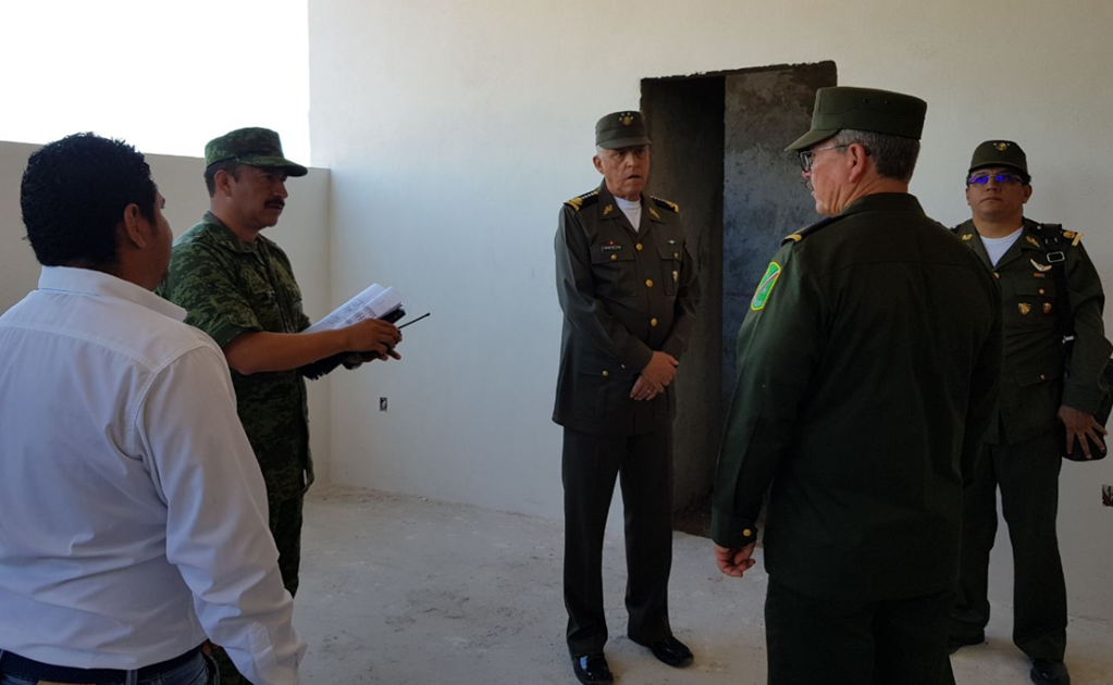 Secretario de Sedena visita instalaciones de El Sauz en Sinaloa