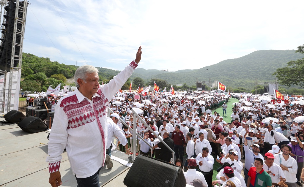 No me voy a Palenque... por ahora, afirma Andrés Manuel López Obrador