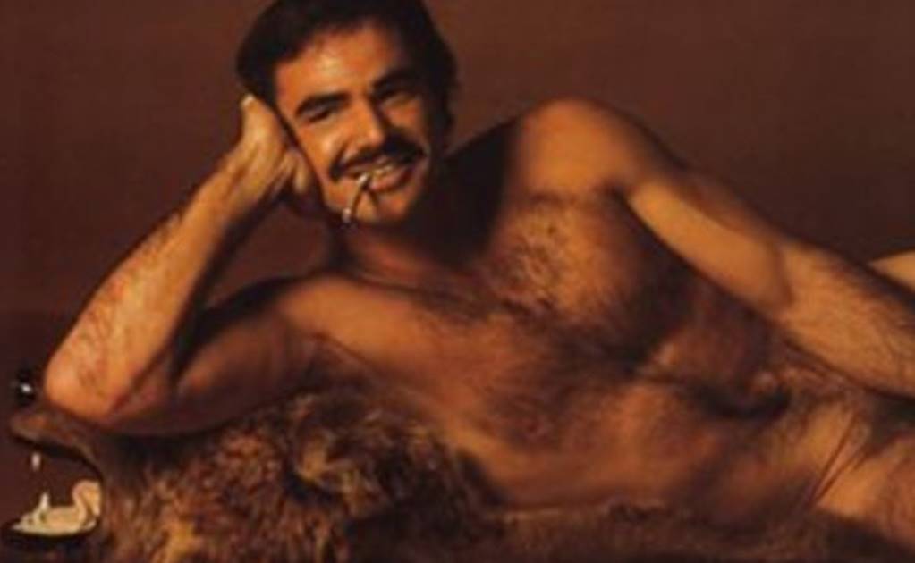 Uno de los momentos m&aacute;s recordados de Reynolds fue cuando pos&oacute; desnudo en la portada de la revista &ldquo;Cosmopolitan&rdquo;, en 1972   FOTO: ESPECIAL