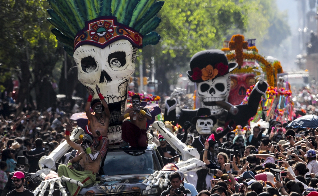 INBA pide tomar precauciones por Desfile del Día de Muertos