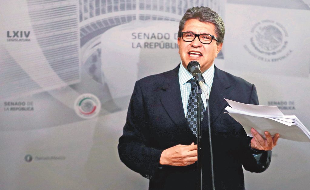 El coordinador de Morena en el Senado, Ricardo Monreal