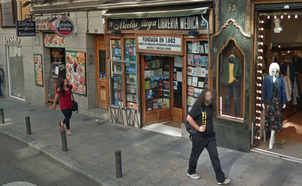 Crisis y ventas en internet acaban con la librería más antigua de Madrid