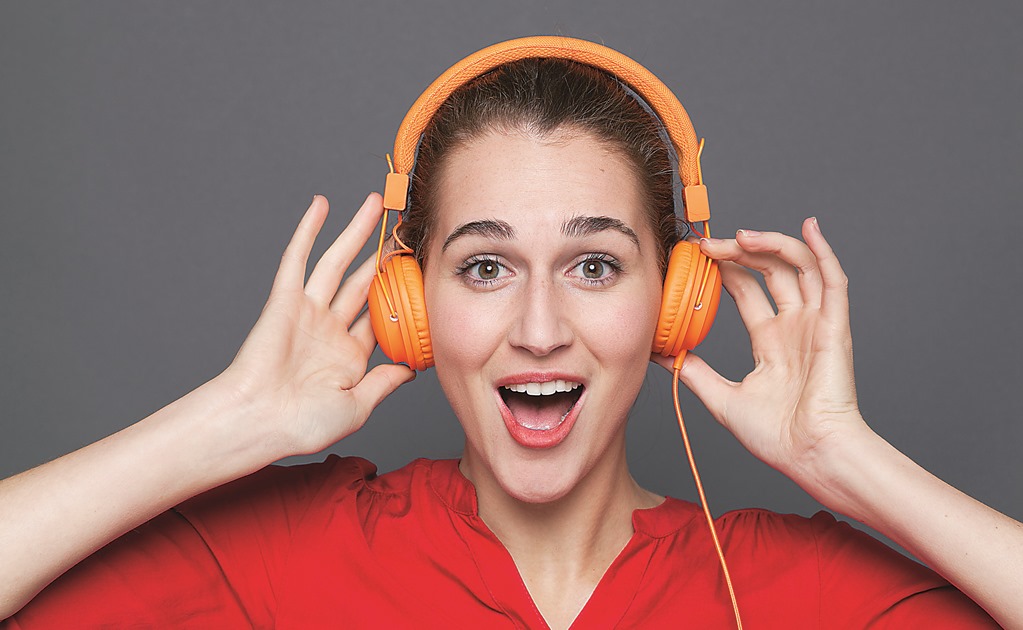 Hábitos musicales de los 'millennials' ponen en riesgo sus oídos: OM