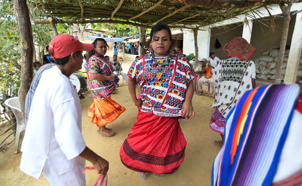 En riesgo de desaparecer 60 % de lenguas indígenas en México