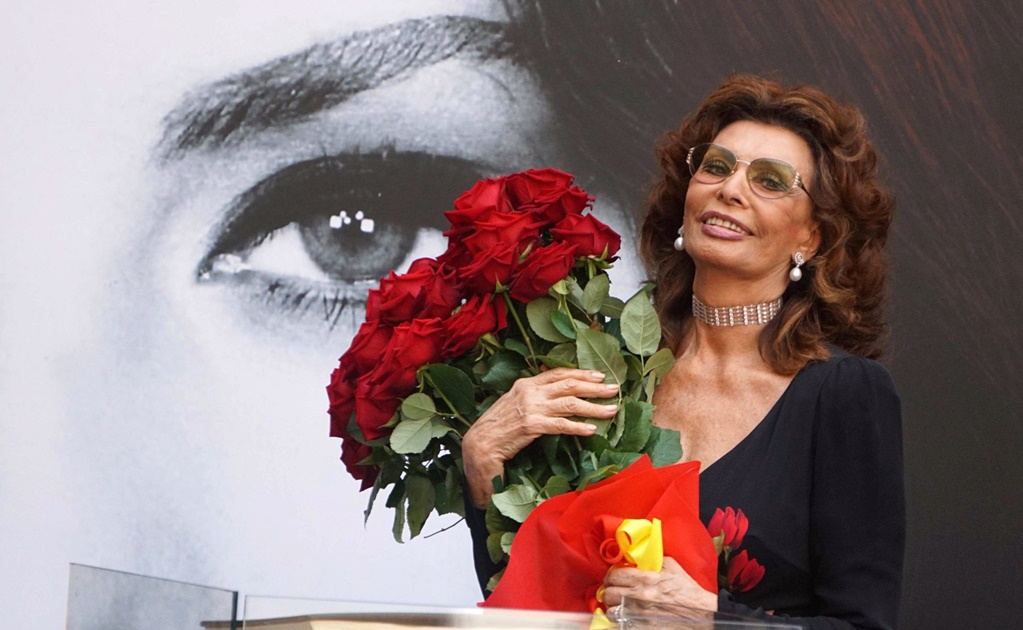 Sophia Loren cumple 85 años trabajando en una película