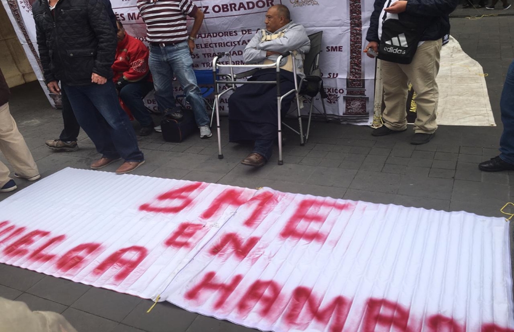 El Sindicato Mexicano de Electricistas enfatizó que ninguno de sus miembros en activo participa en la huelga de hambre, por lo que se deslindó del grupo dirigido por Ramón Ramírez