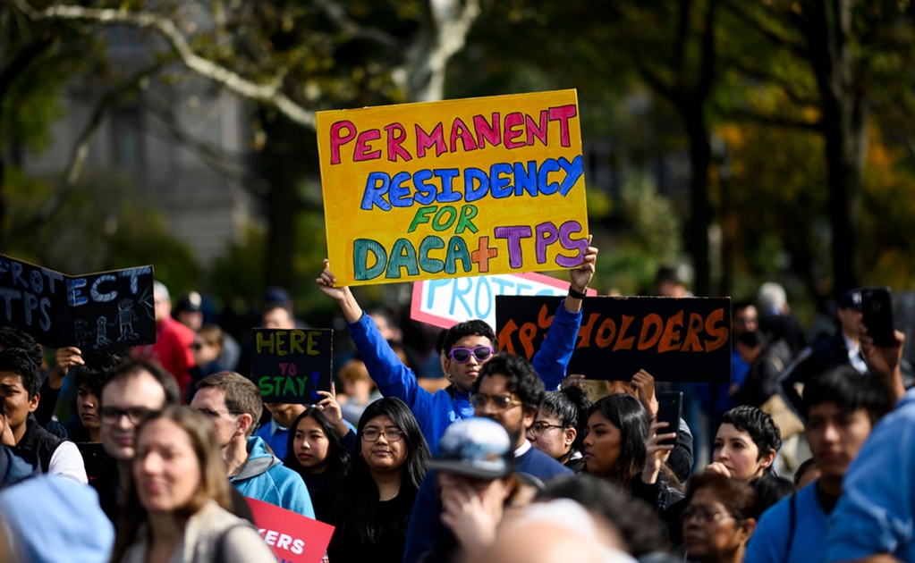 "EU es nuestra casa": dreamers marchan a Washington para defender DACA
