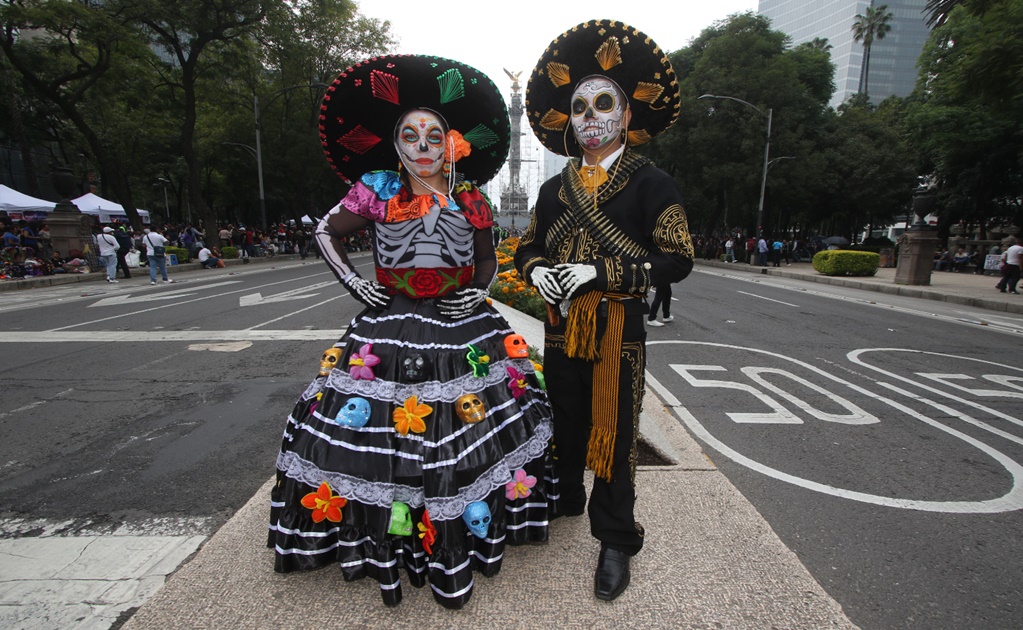 Mexico&rsquo;s Grande Dame of Death promenade at Reforma Avenue