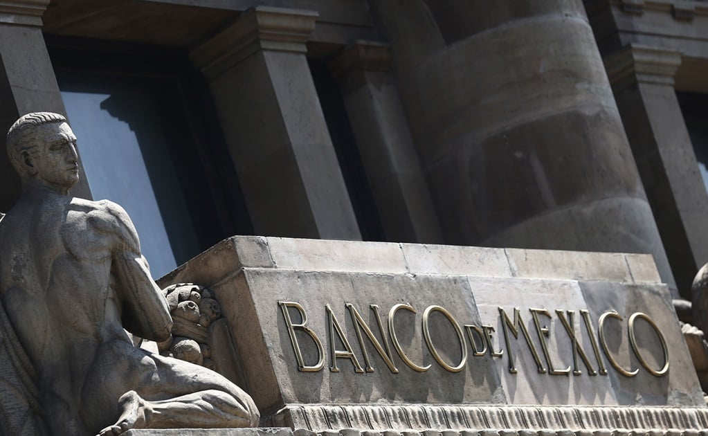 After minimum wage hike, Banxico warns about inflation risk