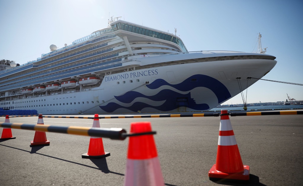 In sickness and in health: Mexican couple endures coronavirus on cruise ship in Japan