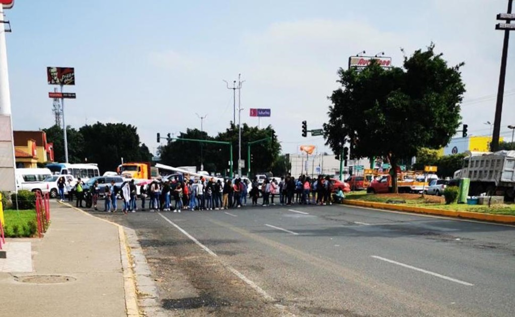 Pese a protestas de normalistas, en Oaxaca examen de selección será virtual por riesgo de Covid-19
