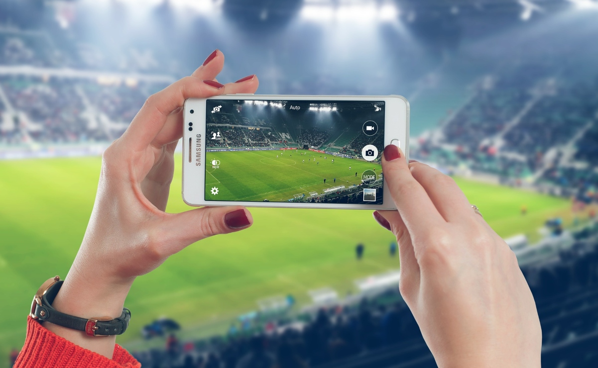 Photo of México vs Guatemala, cómo conectar dispositivos móviles a la TV para ver el partido