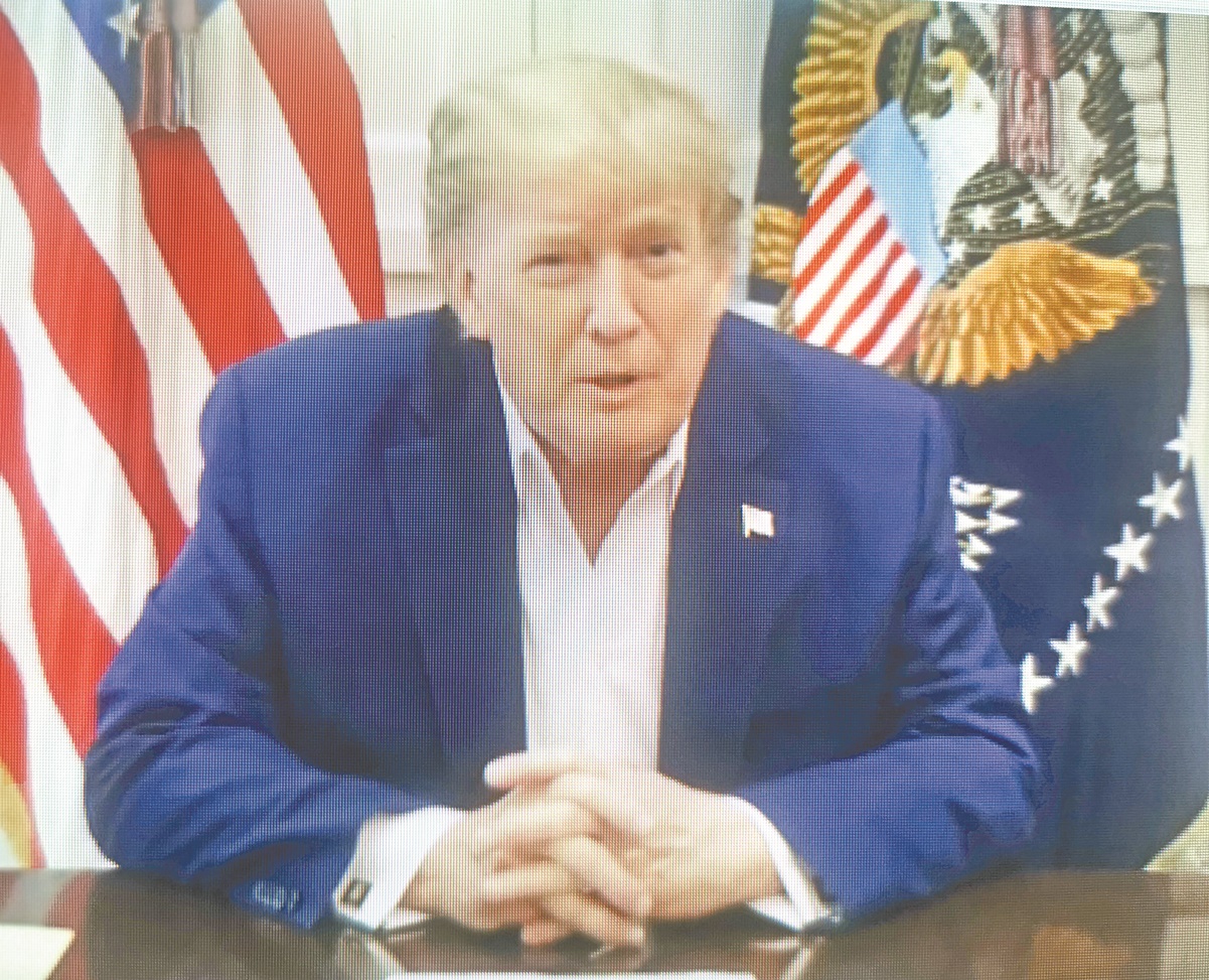 Photo of Trump dice que mejora;  pero «aún no está fuera de peligro»