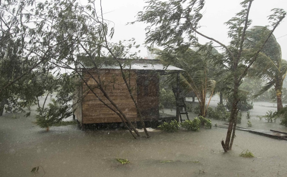 Huracán tipo 4 «Etta» provoca deslizamientos de tierra en Nicaragua