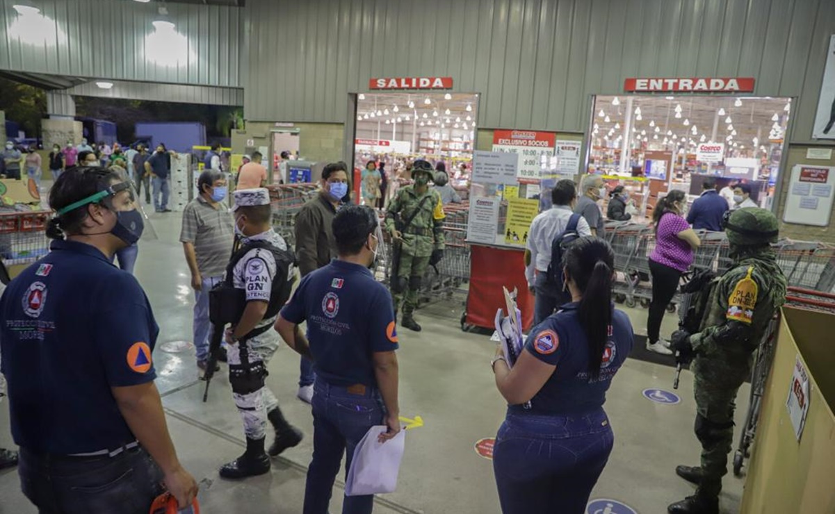Por aglomeraciones, cierran tiendas departamentales en Morelos