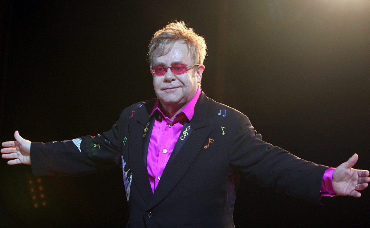 elton john 74 - Elton John celebra hoy 74 años de edad