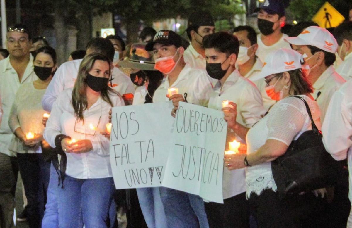 Con marcha nocturna MC exige justicia para Abel Murrieta