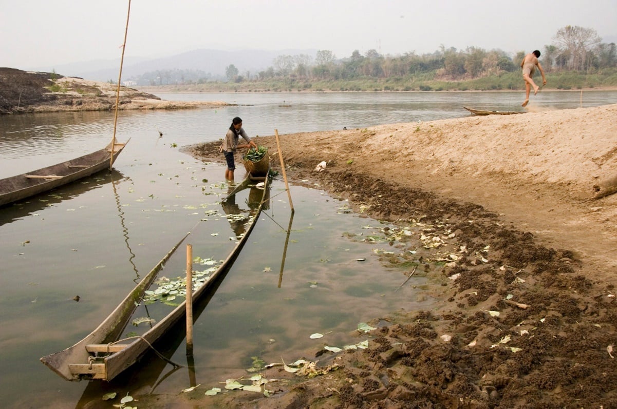 Gigantes textiles como Adidas y Zara contaminan ríos de África y privan a la población del uso de las aguas, acusa ONG