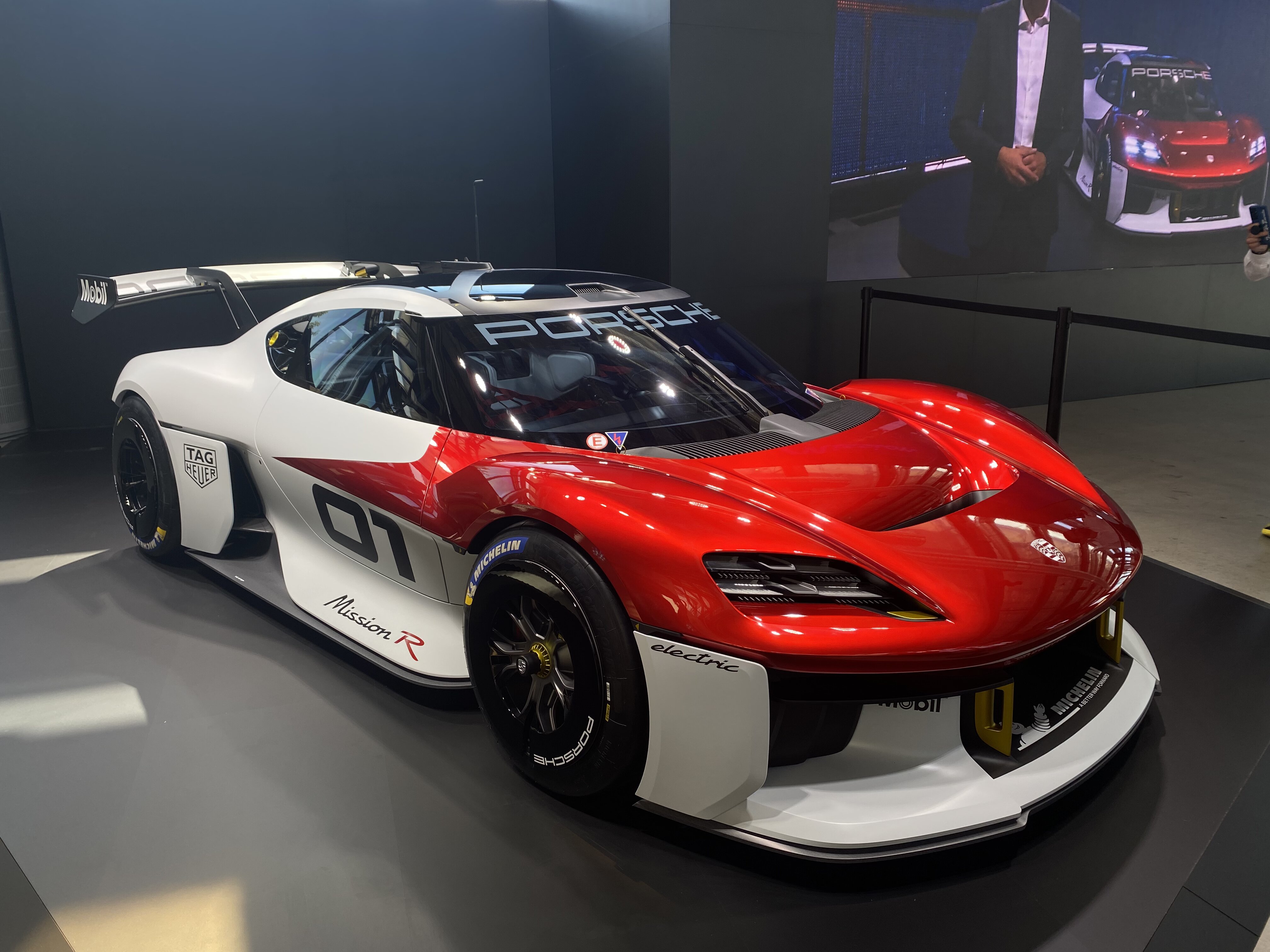 Múnich 2021: Porsche Mission R se presenta como el futuro de los superdeportivos eléctricos