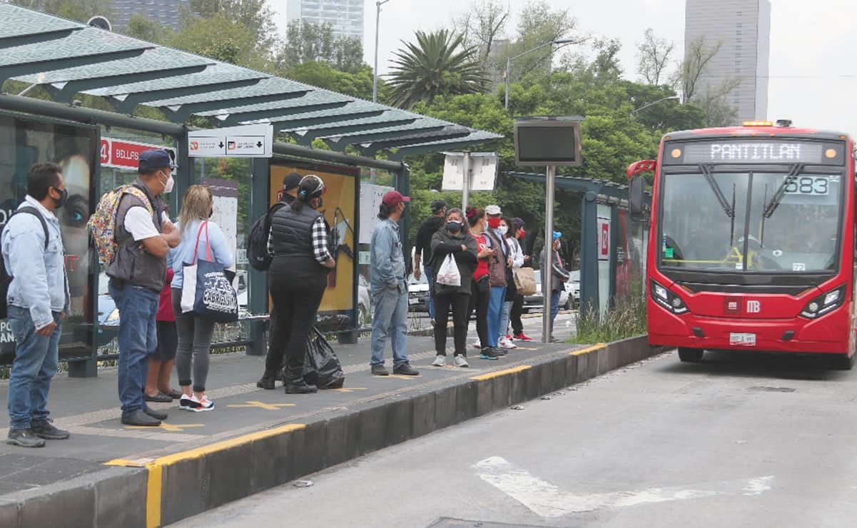 Metrobús cierra estaciones por Desfile Militar del 16 de septiembre