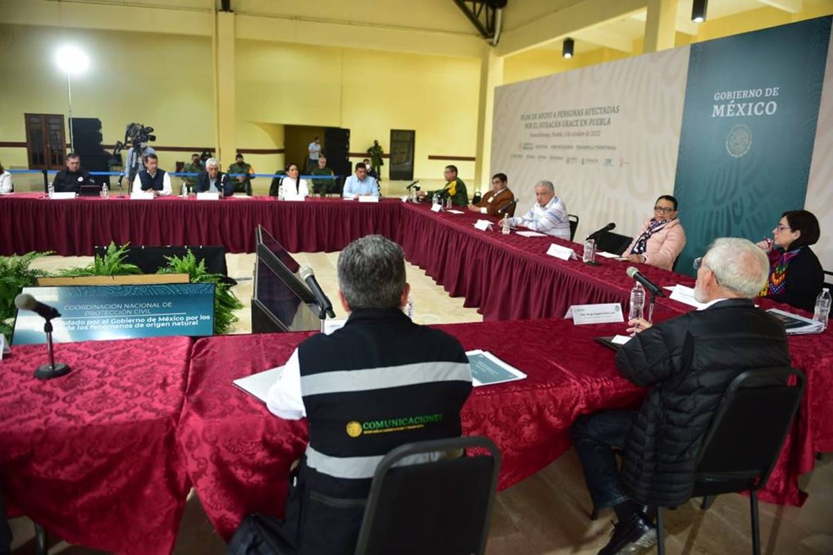 AMLO convoca a “asamblea nacional informativa” en el Zócalo de la CDMX