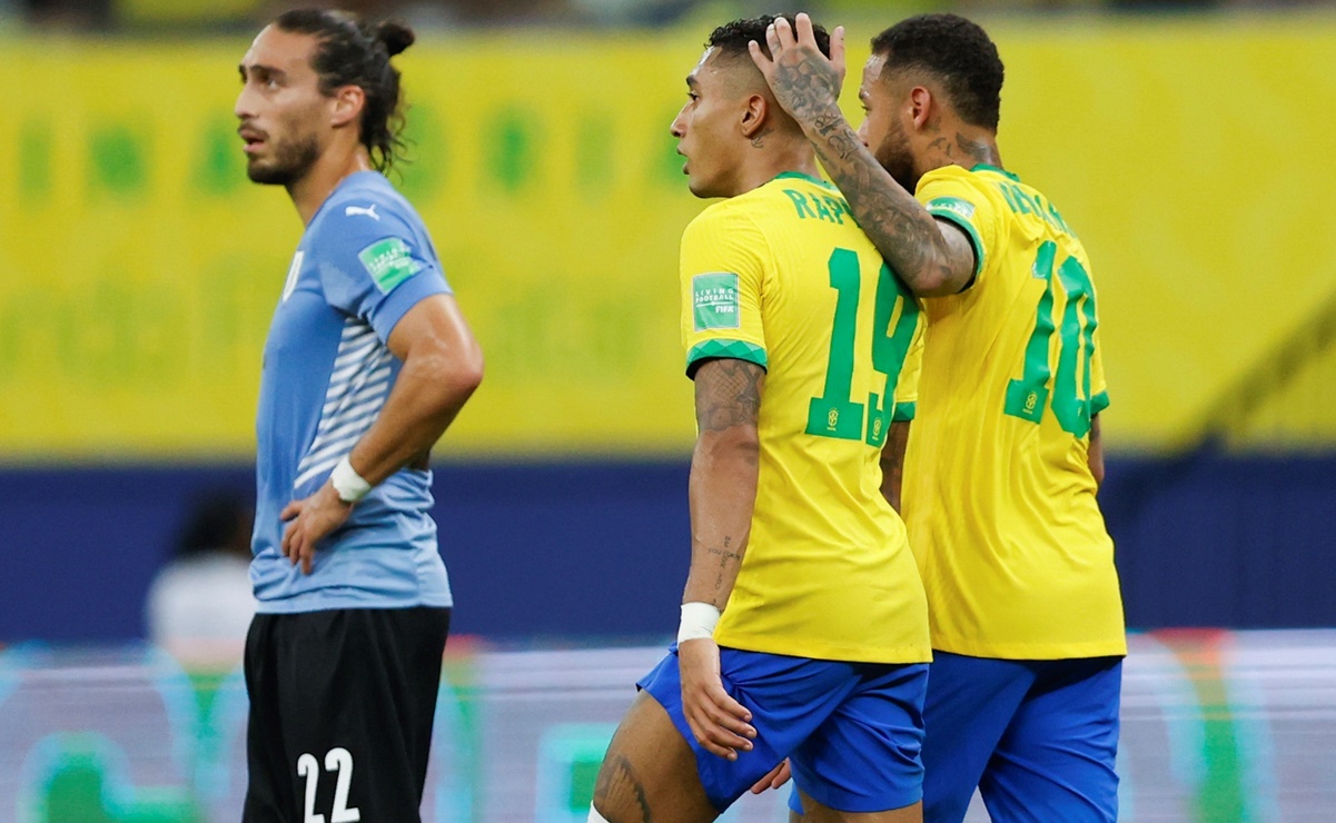 Brasil golea a Uruguay y se acerca al mundial de Qatar 2022