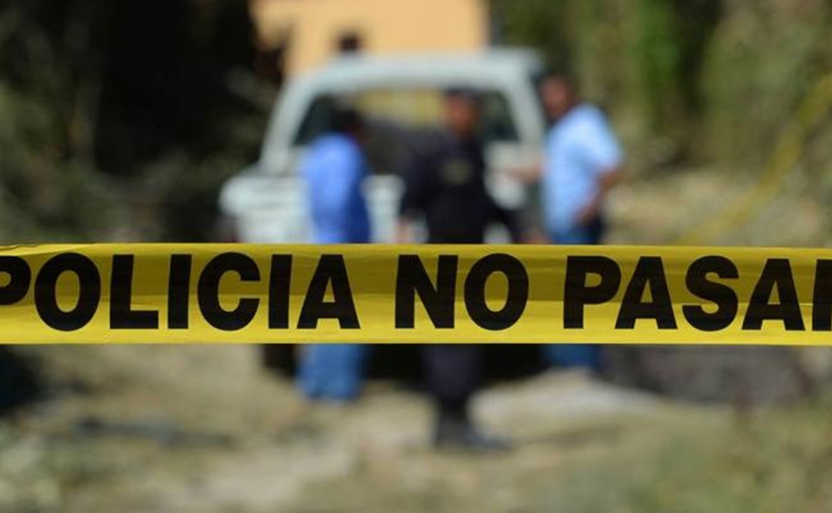 Encuentran 6 cuerpos calcinados en camioneta incendiada en Valle de Santiago, Guanajuato