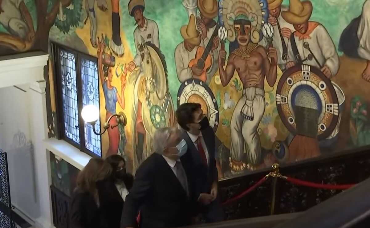 La historia del mural que AMLO le mostró a Trudeau en Washington