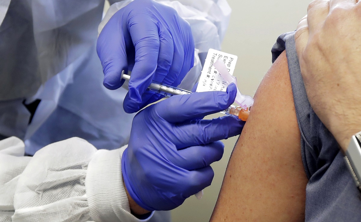 Alcalde de NY anuncia vacunación obligatoria para empleados del sector privado