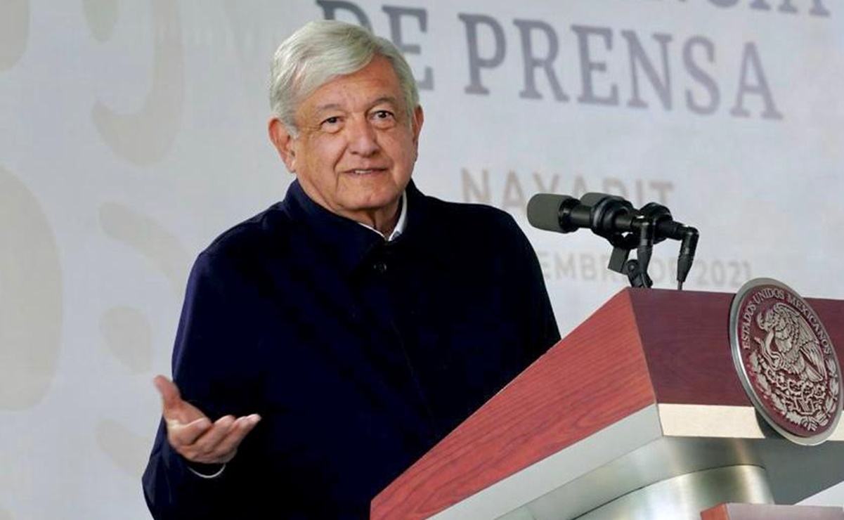 El presidente López Obrador en la conferencia mañanera desde Tepic, Nayarit