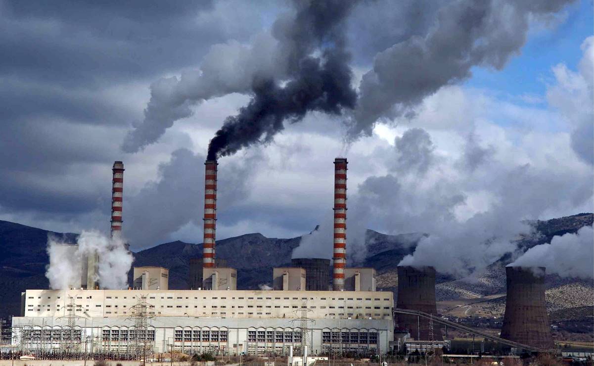 Demanda de carbón podría alcanzar nuevos récords en 2022, advierte la AIE