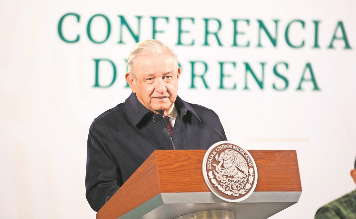 Slim anda en lo suyo: López Obrador