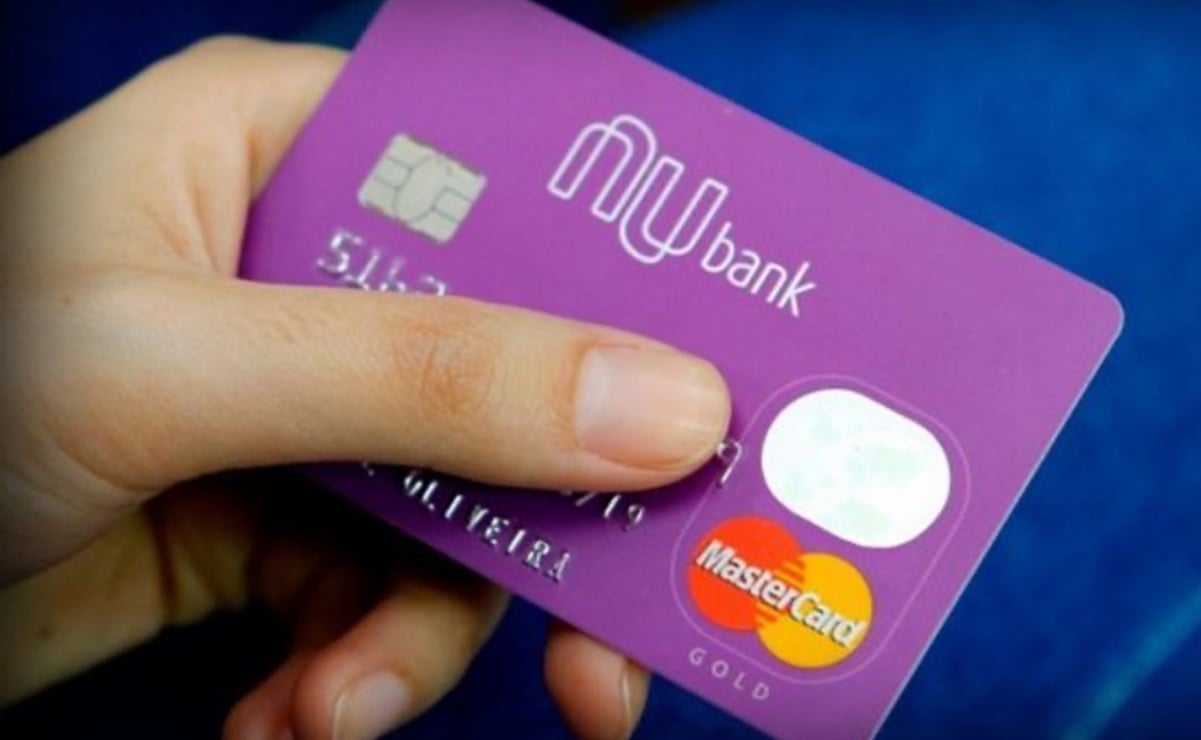Nubank supera a HSBC e Inbursa en colocación de tarjetas de crédito; alcanza 2.1 millones de clientes