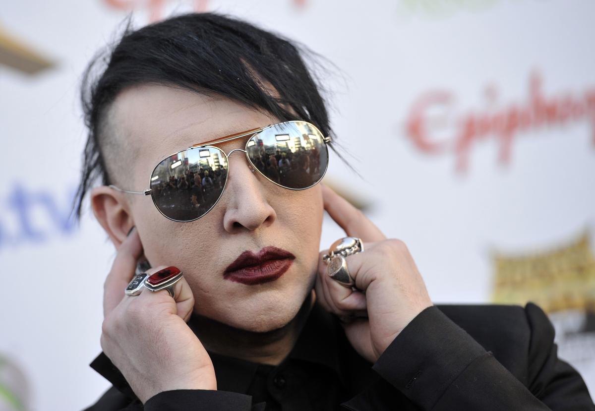 marilyn manson - Marilyn Manson sigue los pasos de Johnny Depp