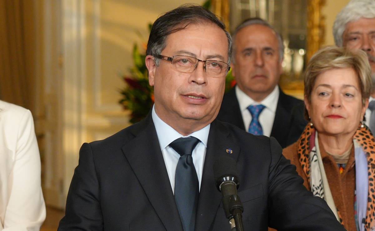Gustavo Petro changes three ministers after the first crisis in his government in Colombia